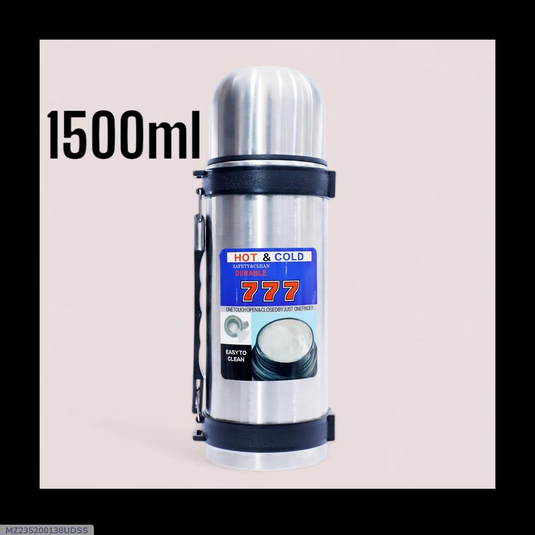 Vacuum Flask Set With 3 Cups, 500 Ml